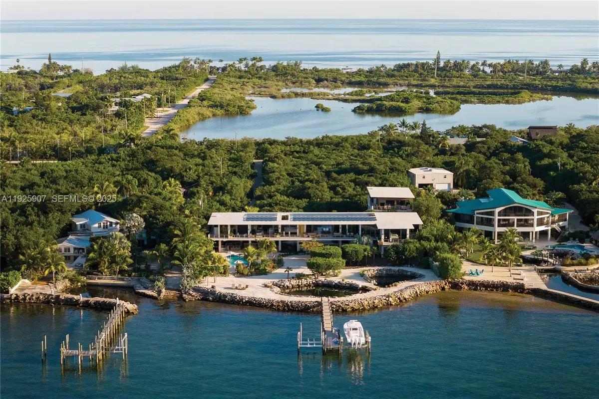 57783 Morton St, Marathon, FL 33050 - Image #1