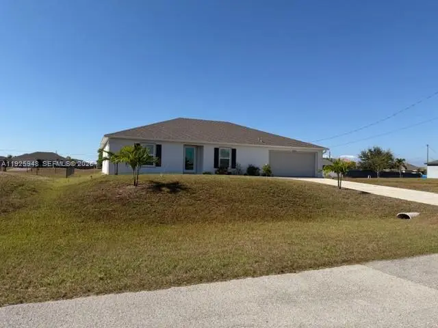 1724 NW 11th Pl, Cape Coral, FL 33993 - Image #3