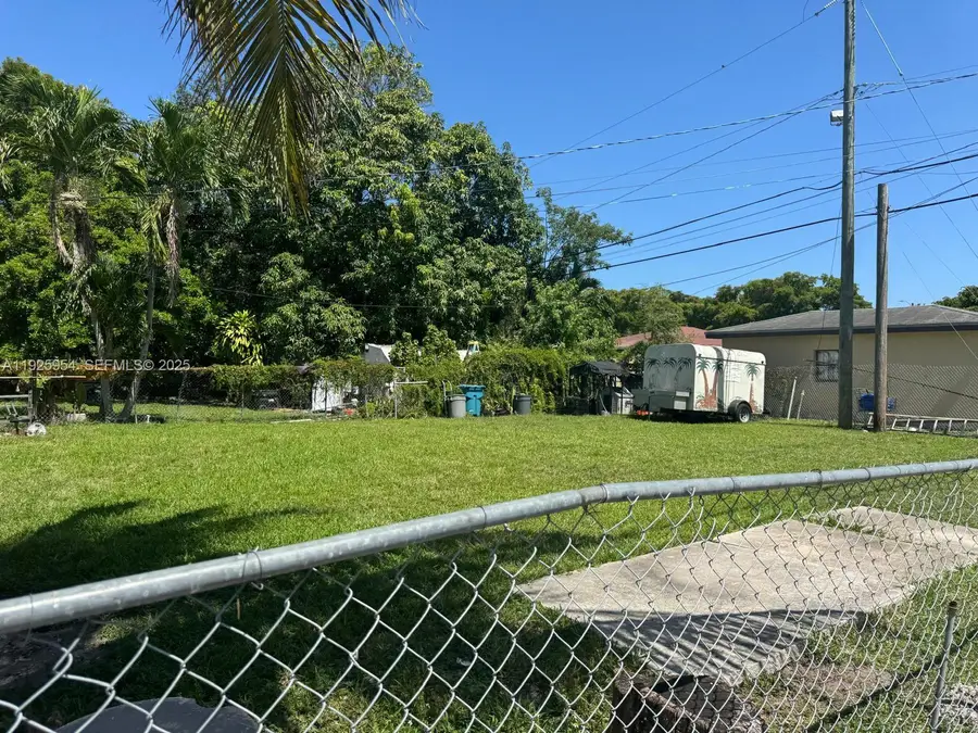 5241 NW 11th Ave, Miami, FL 33127 - Image #2