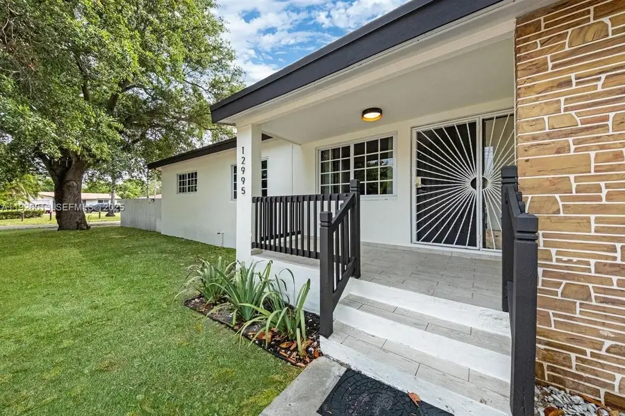 12995 NE 5th Ave, North Miami, FL 33161 - Image #2