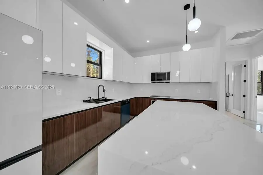 323 Long Ave S, Lehigh Acres, FL 33974 - Image #3