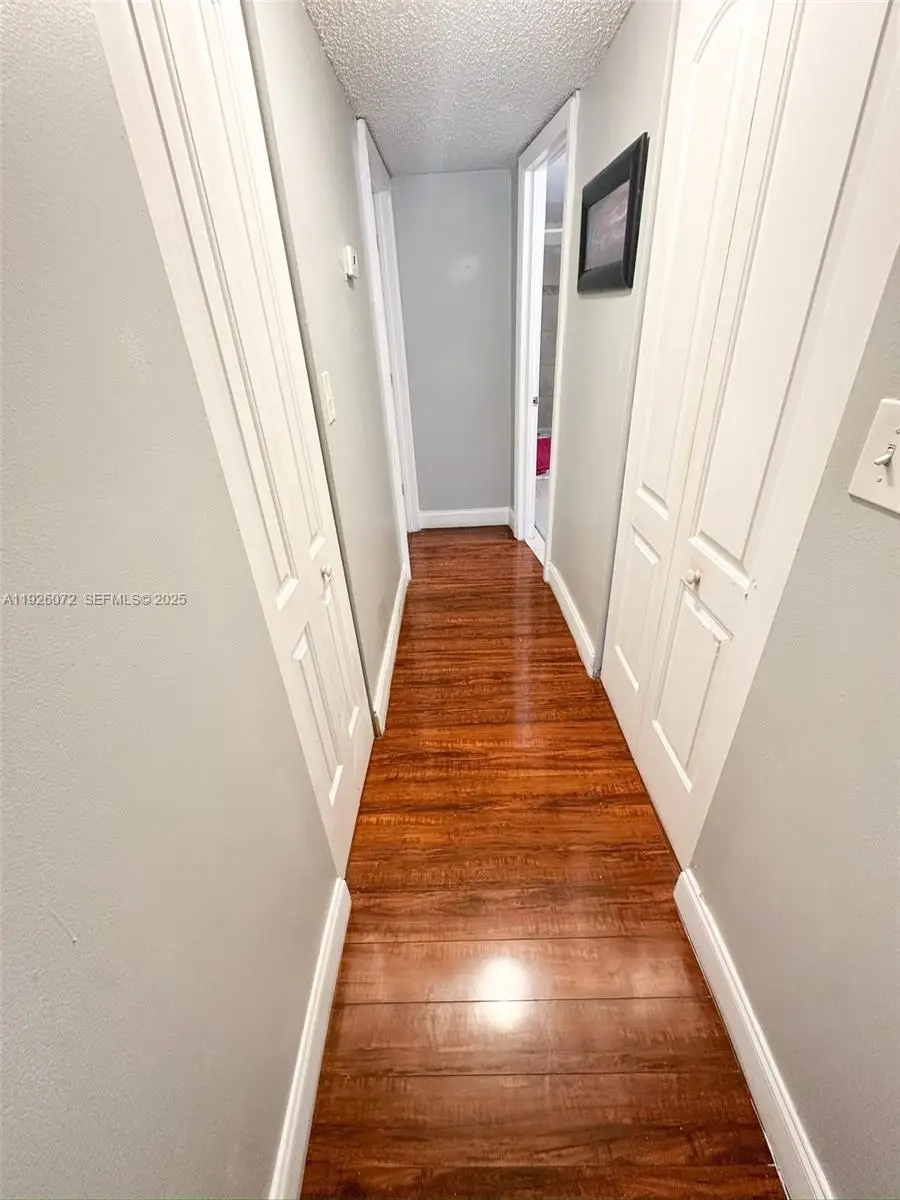 2860 Somerset Dr #400K, Lauderdale Lakes, FL 33311 - Image #2