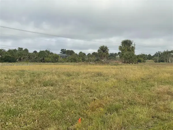 327 Boundary Blvd, Other, FL 33947