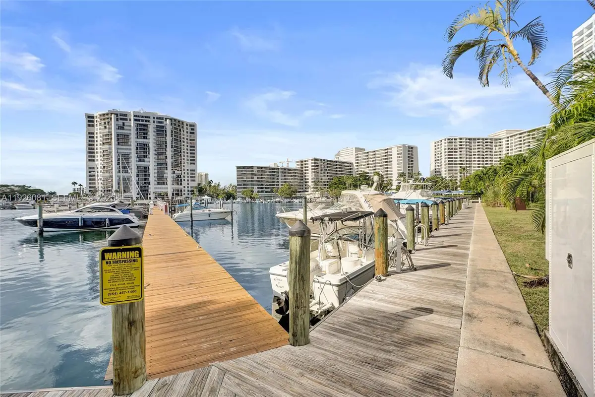 531 Leslie Dr, Hallandale Beach, FL 33009 - Image #1