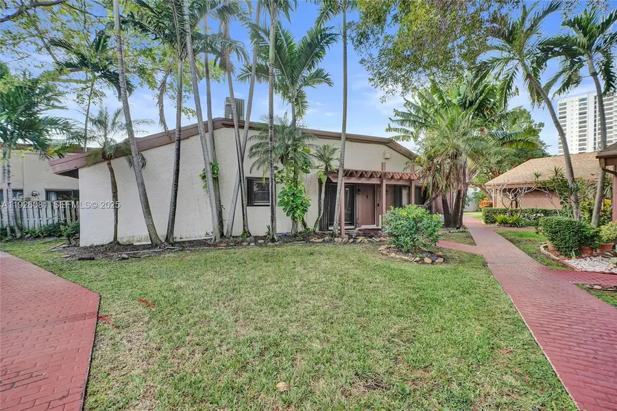 531 Leslie Dr, Hallandale Beach, FL 33009 - Image #3