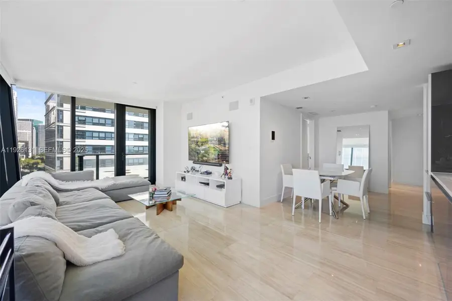 1451 Brickell Ave #1106, Miami, FL 33131 - Image #3