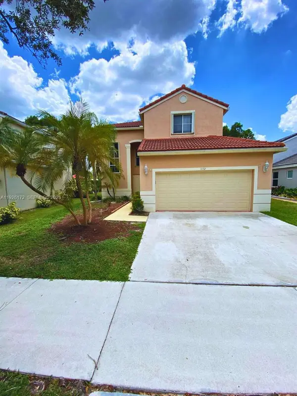 1032 Sequoia Ln, Weston, FL 33327