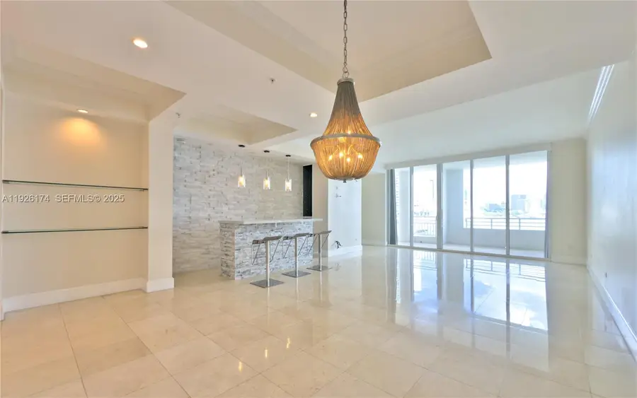848 Brickell Key Dr #306, Miami, FL 33131 - Image #2