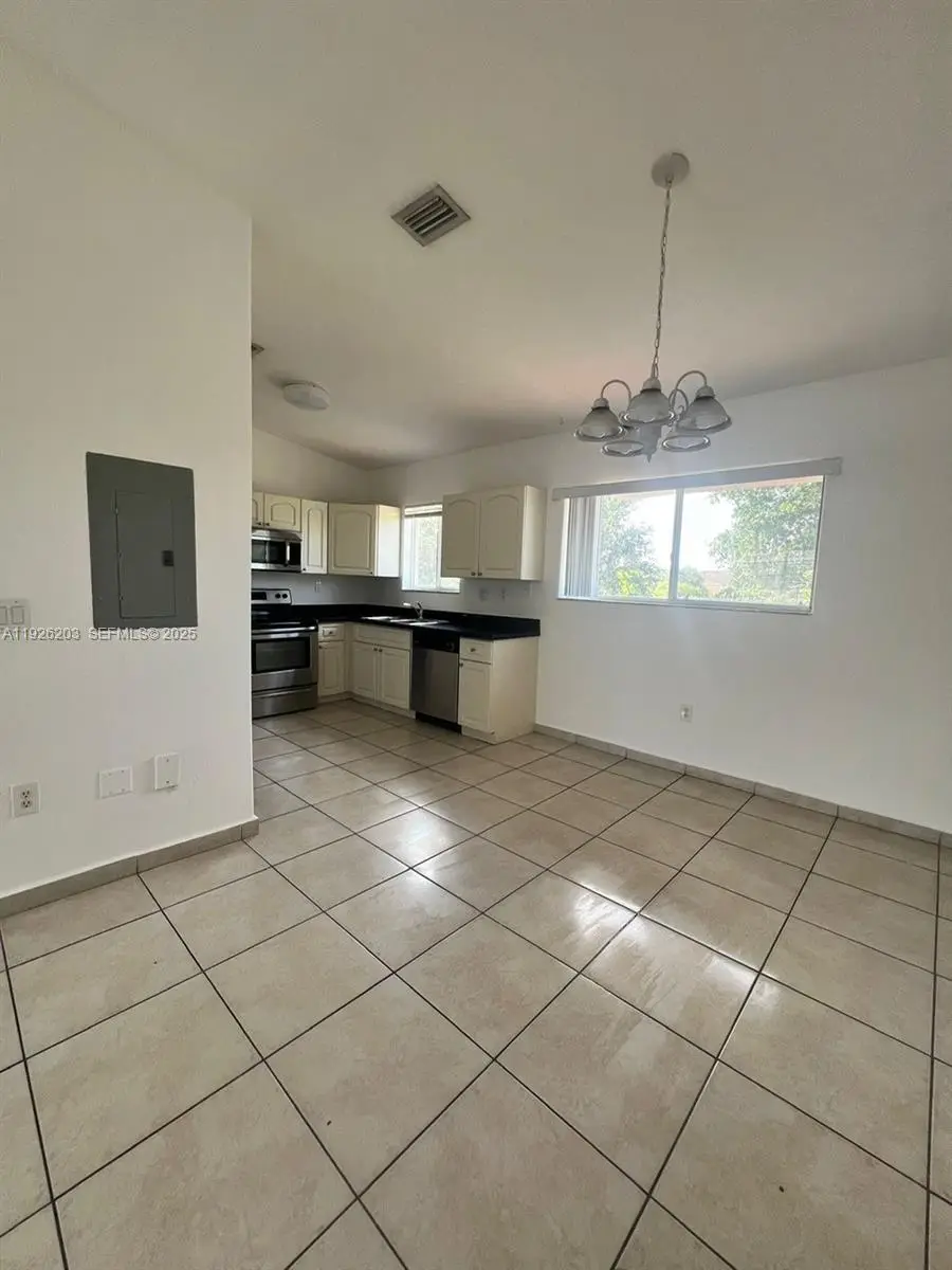 7281 NW 174th Ter #204, Hialeah, FL 33015 - Image #2