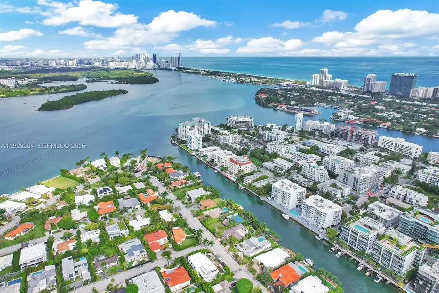 10121 E Broadview Dr, Bay Harbor Islands, FL 33154 - Image #3