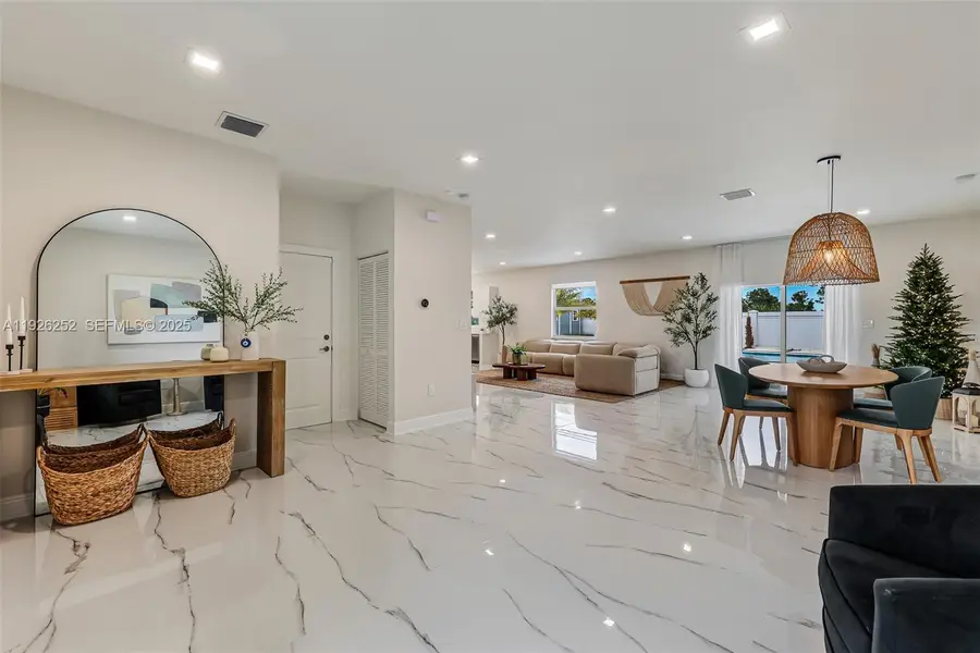 16753 SW 290th Ln, Homestead, FL 33030 - Image #2