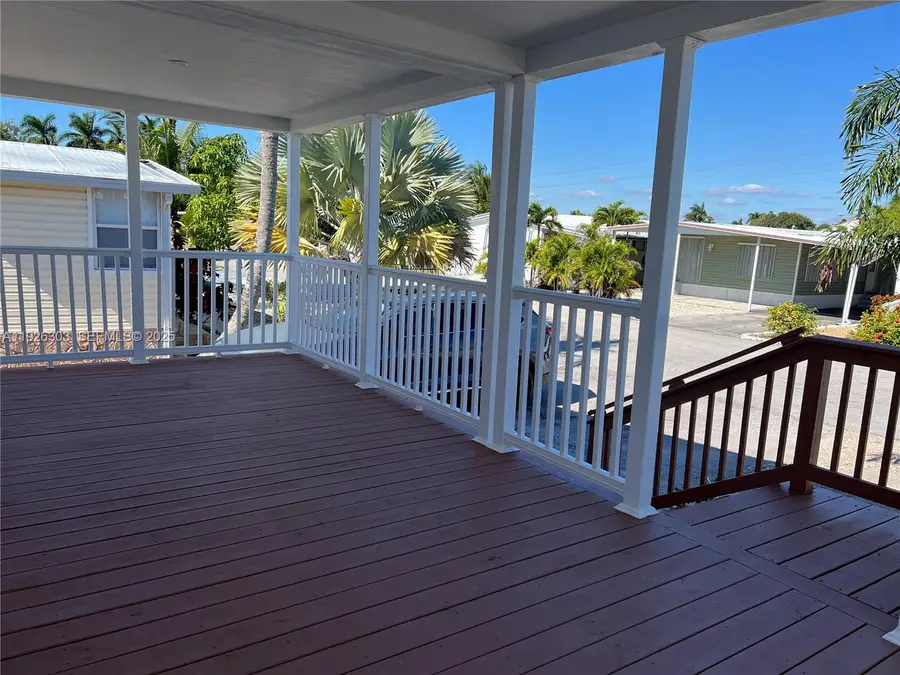 3210 Royal Palm Ct, Dania Beach, FL 33312 - Image #2