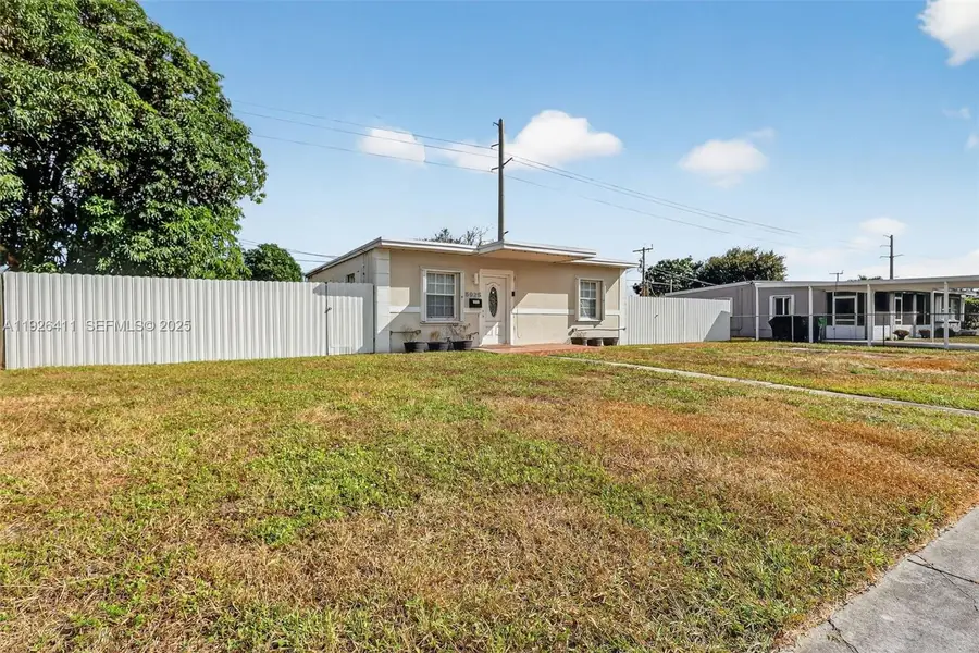 15925 NW 19th Ave, Miami Gardens, FL 33054 - Image #3