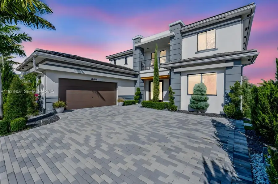 10915 Moore Dr, Parkland, FL 33076 - Image #2