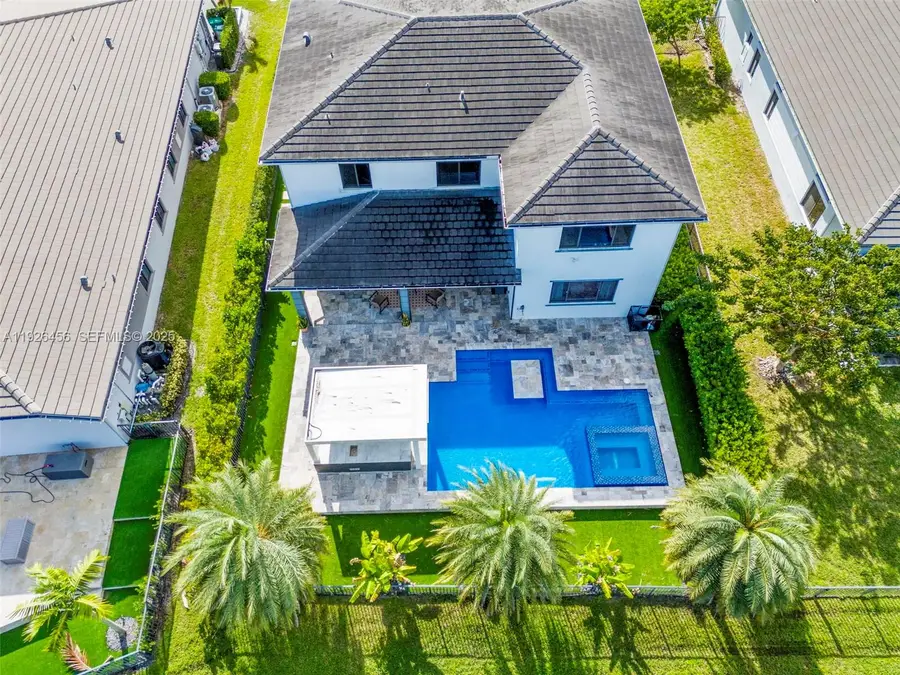 10915 Moore Dr, Parkland, FL 33076 - Image #3