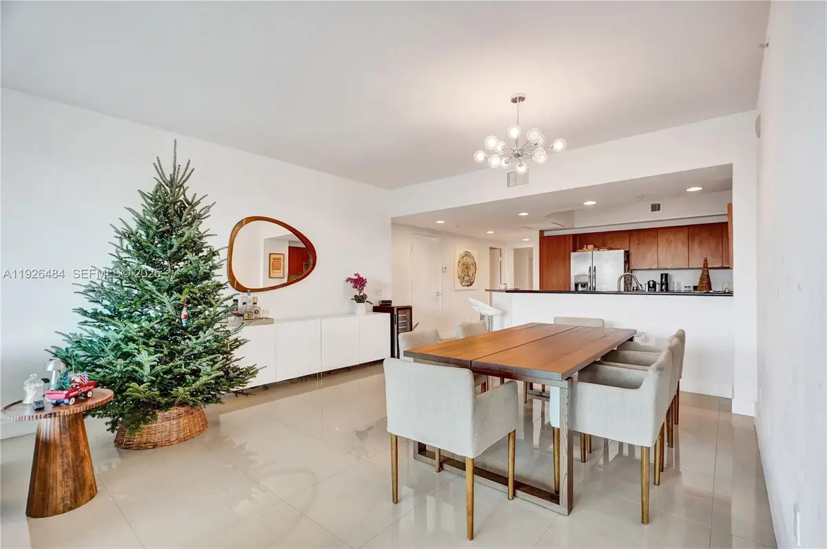 14951 Royal Oaks Ln #401, North Miami, FL 33181 - Image #1