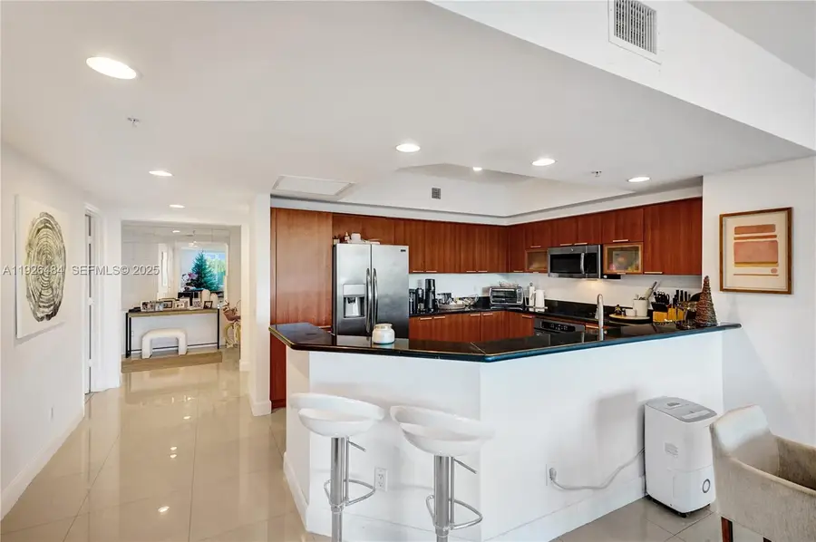 14951 Royal Oaks Ln #401, North Miami, FL 33181 - Image #3