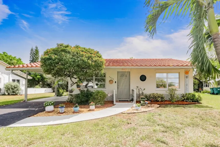 7002 NW 95th Ave, Tamarac, FL 33321 - #2