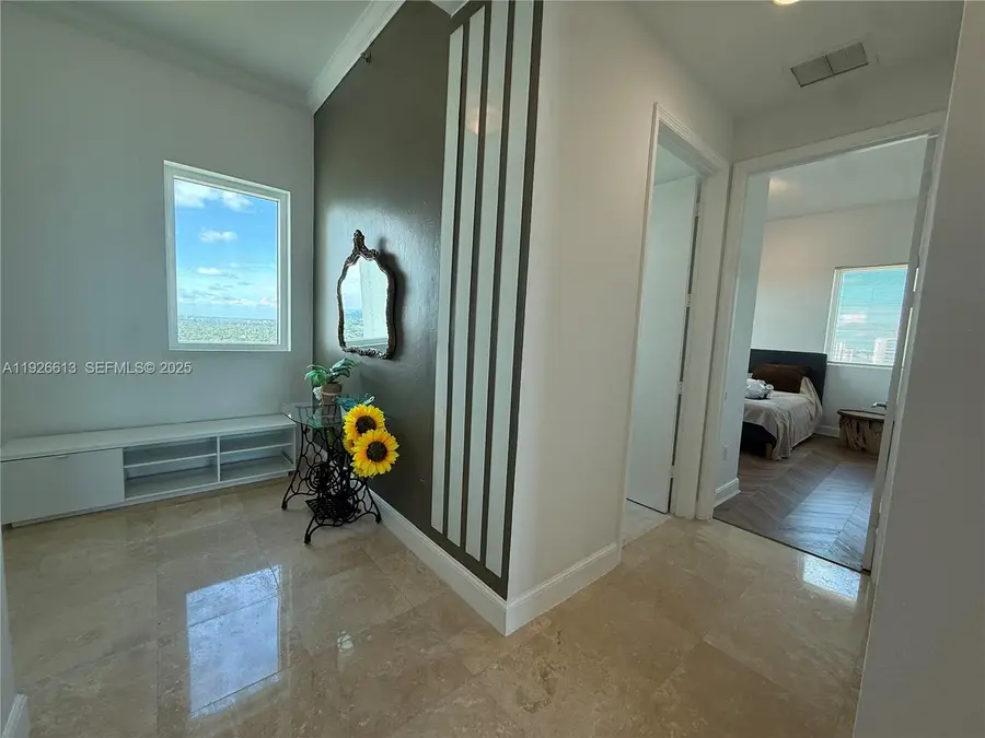 15051 Royal Oaks Ln #2601, North Miami, FL 33181 - Image #2