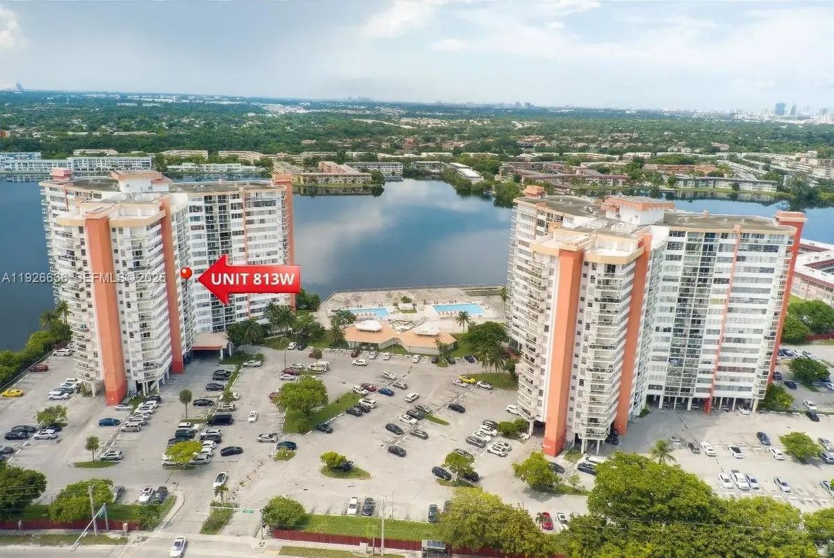 1301 NE Miami Gardens Dr #813W, Miami, FL 33179 - Image #1