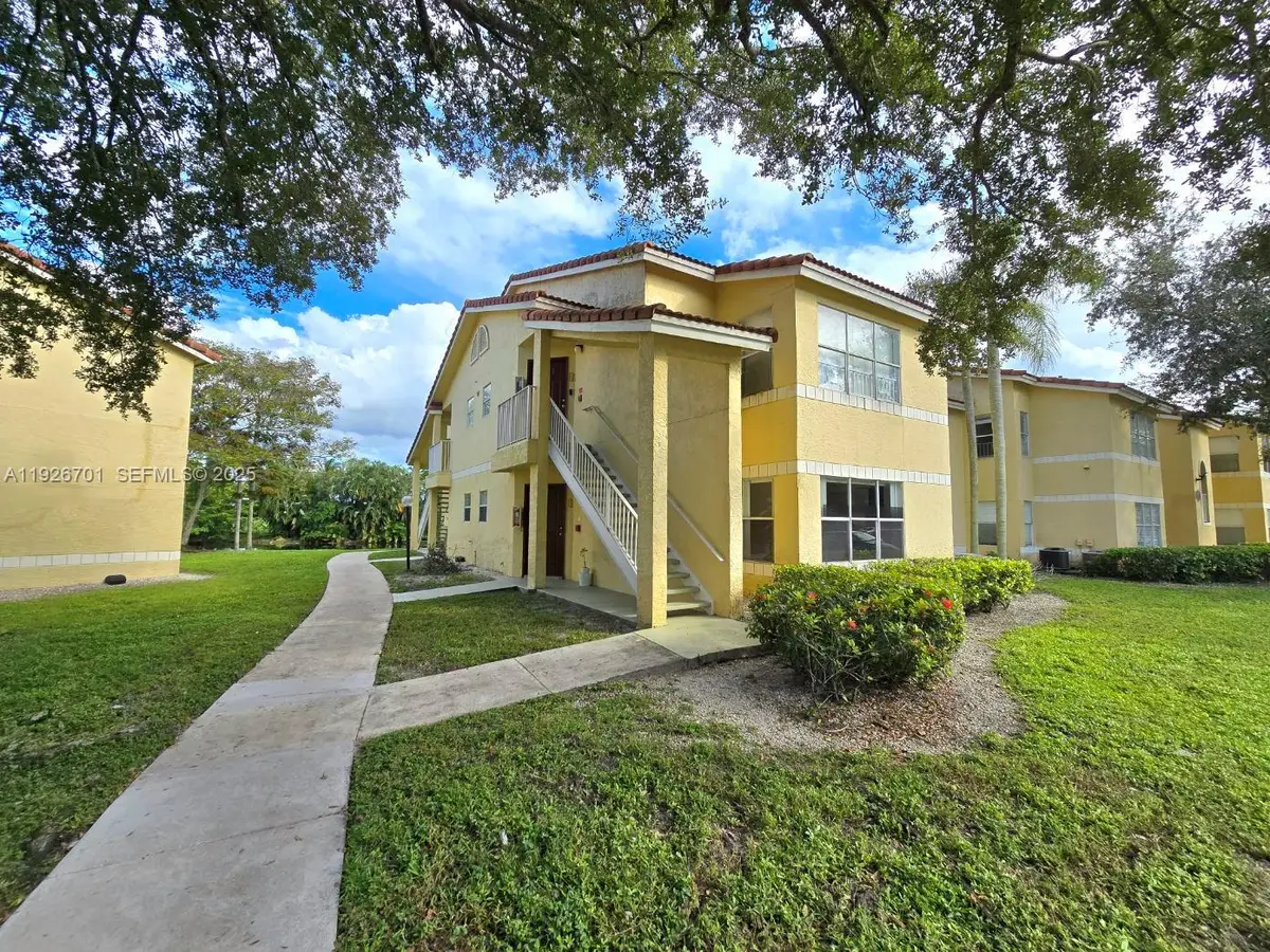 13060 Vista Isles Dr #212, Sunrise, FL 33325 - Image #1