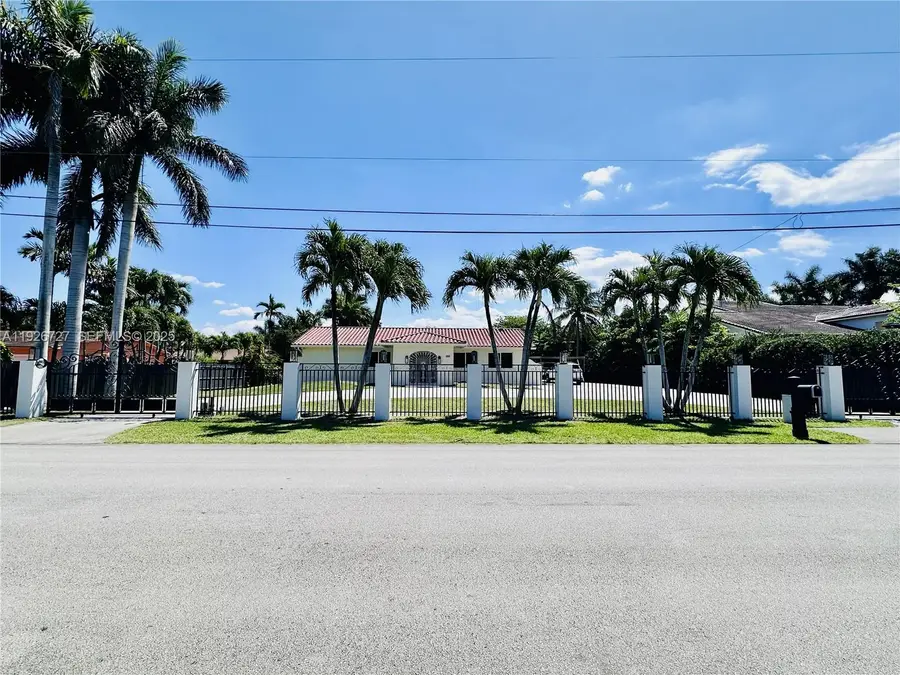 165 SW 130th Ave, Miami, FL 33184 - Image #3