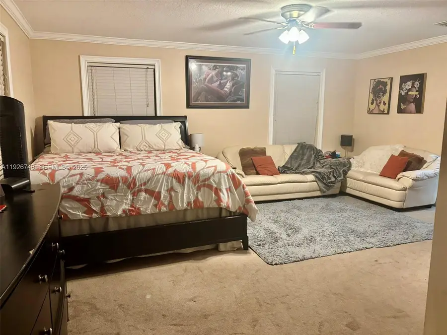 12425 NW 54th Ct, Coral Springs, FL 33076 - Image #3