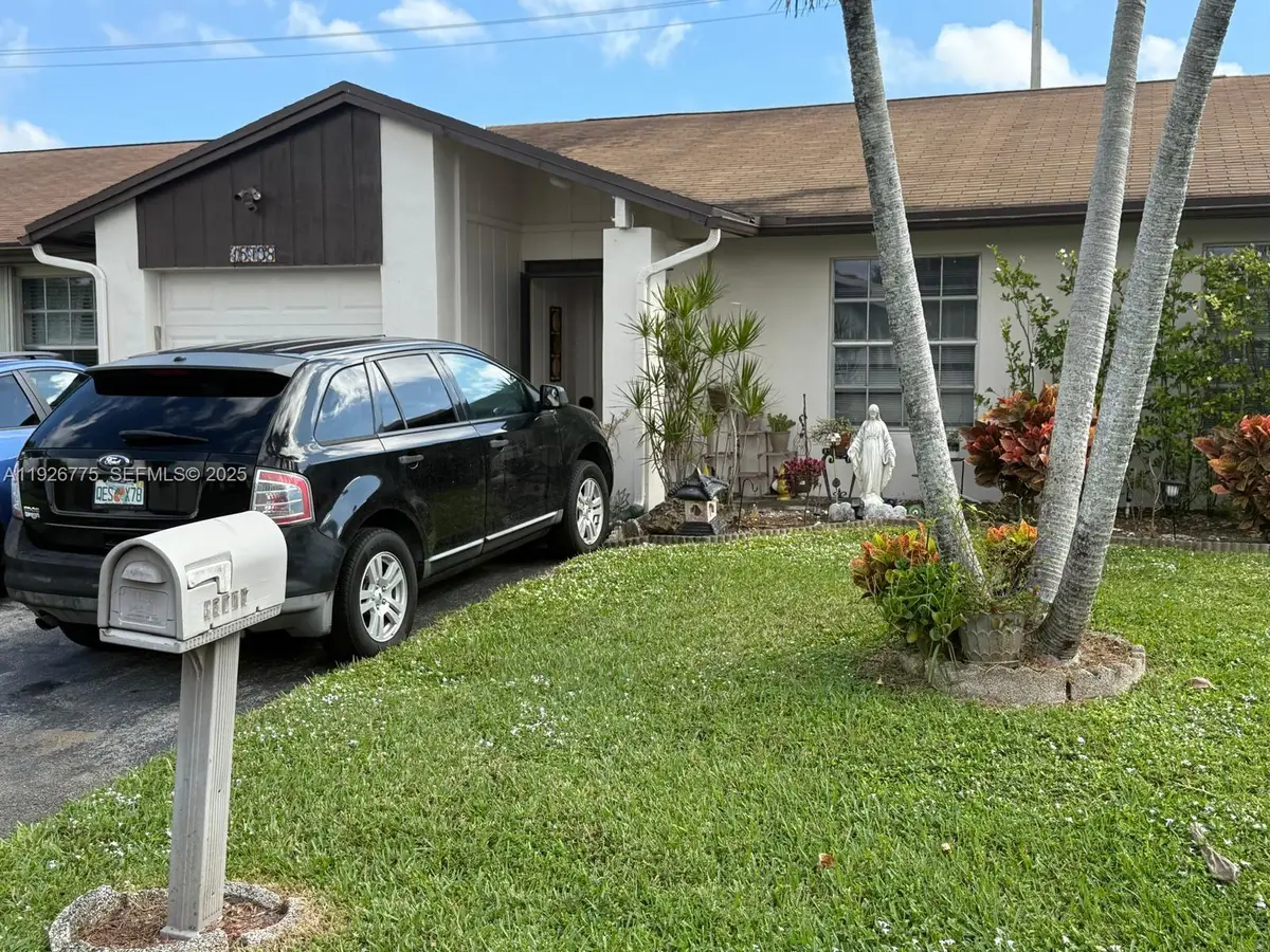 15708 Bottlebrush Cir, Delray Beach, FL 33484 - Image #1