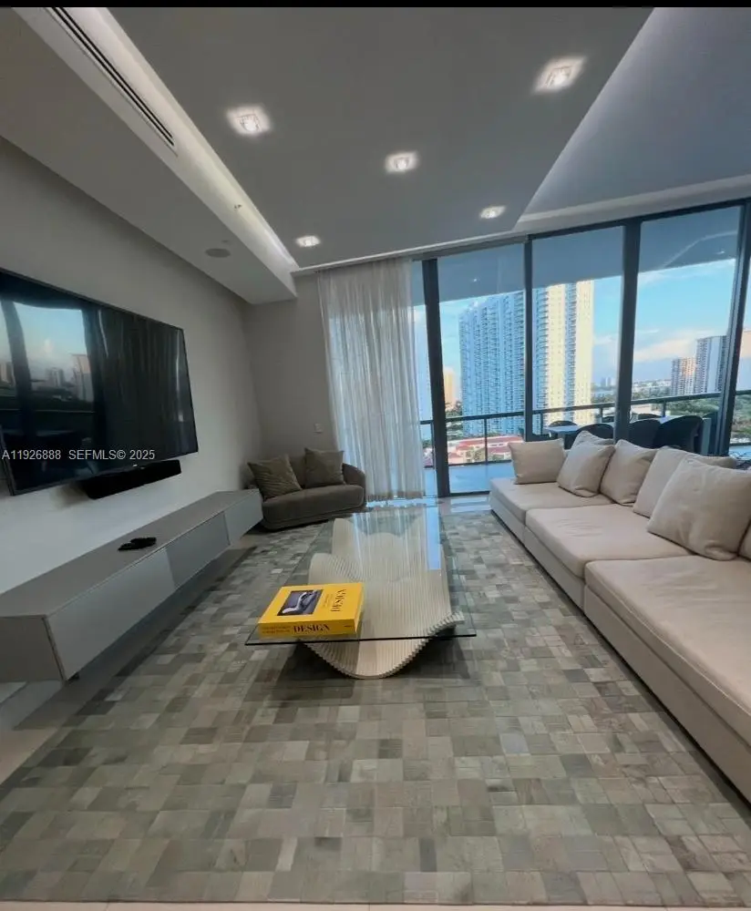 3300 NE 188th St #LPH09, Aventura, FL 33180 - Image #2