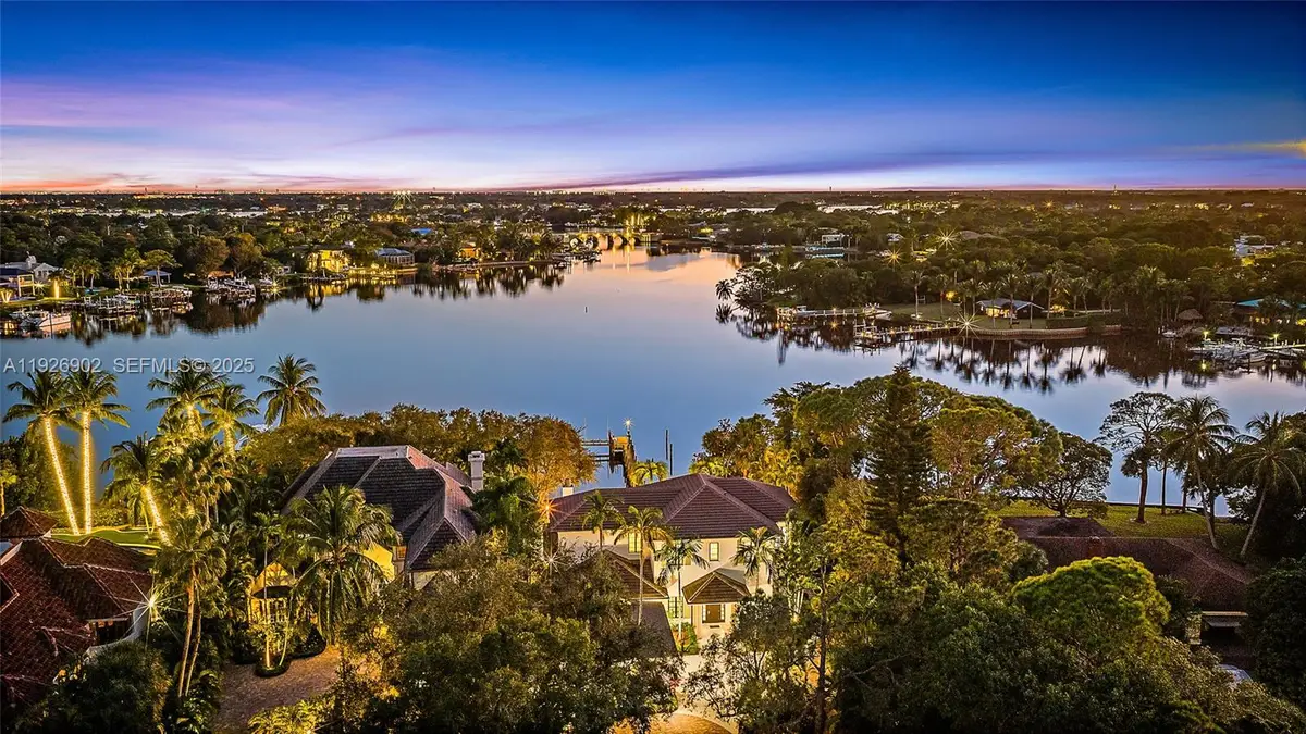 19651 Riverside Dr, Jupiter, FL 33469 - Image #1