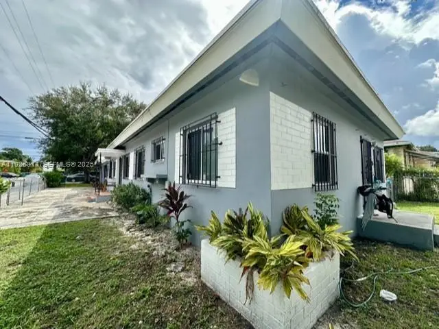 248 NW 69th St, Miami, FL 33150 - Image #1