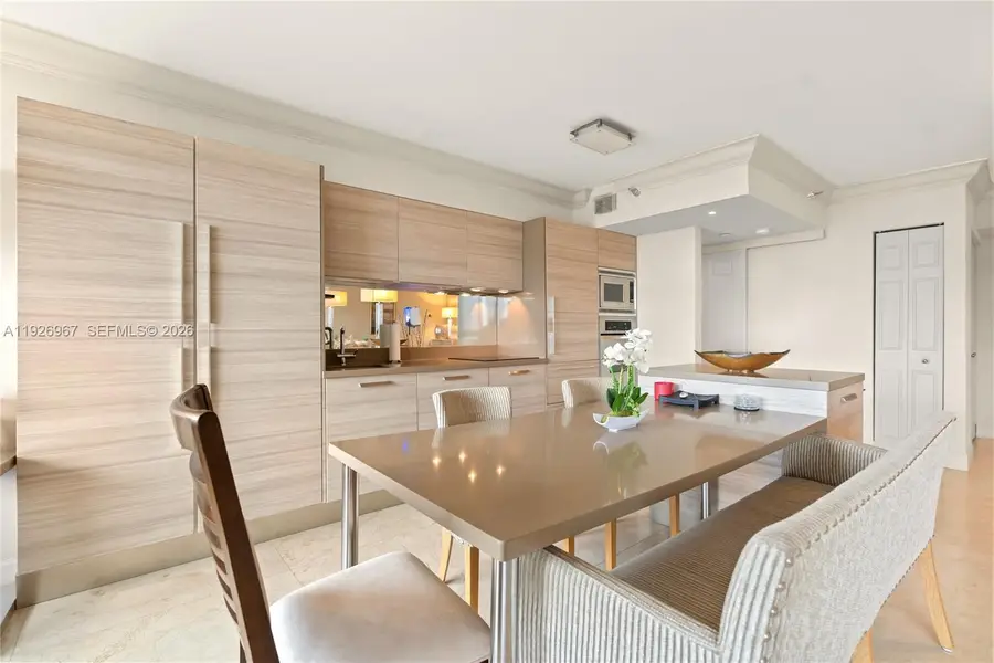 3530 Mystic Pointe Dr #1714, Aventura, FL 33180 - Image #3