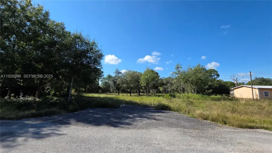 340 N Jinete St, Clewiston, FL 33440 - Image #3