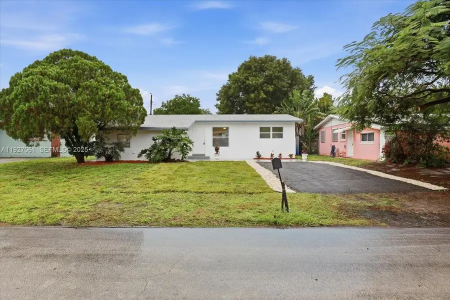 3330 N 72nd Ter, Hollywood, FL 33024 - Image #3