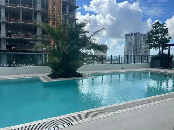 11 NE 6 St #2501, Miami, FL 33132