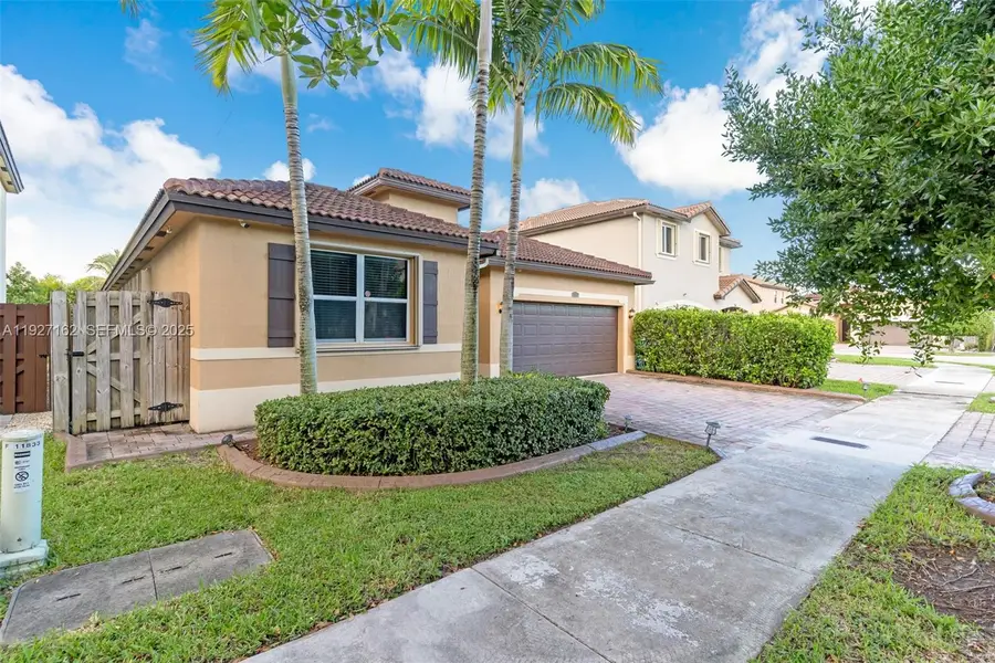 11833 SW 250th Ter, Homestead, FL 33032 - Image #2