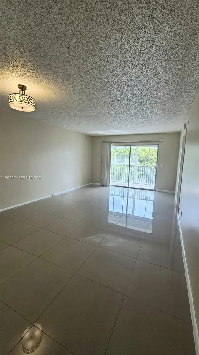 1401 SW 128th Ter #410H, Pembroke Pines, FL 33027 - Image #2