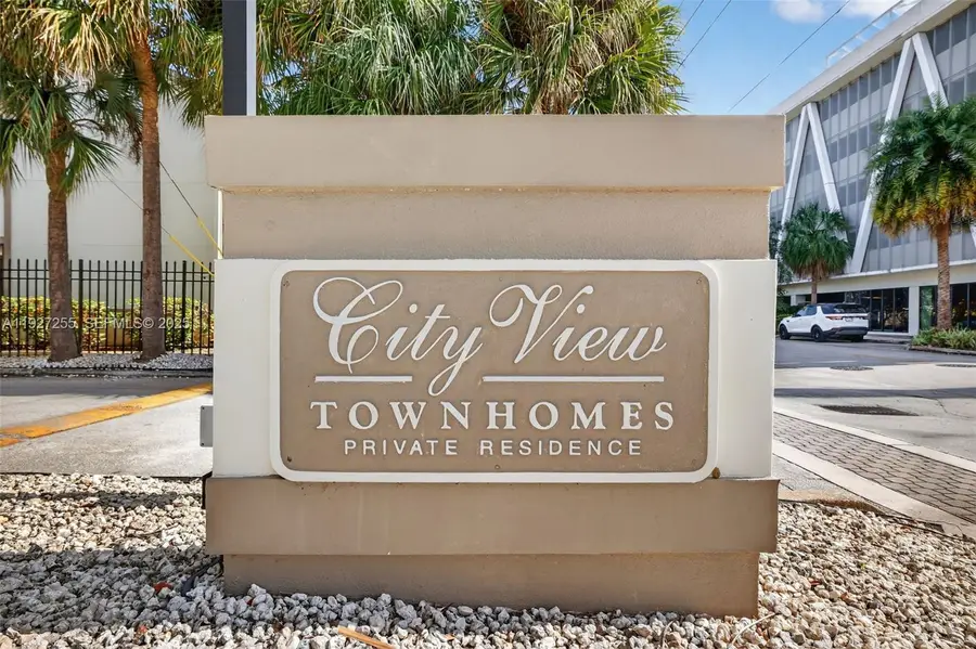 237 City View Dr #237, Fort Lauderdale, FL 33311 - Image #2
