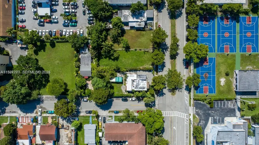 3055 NW 5th Ave, Miami, FL 33127 - Image #2