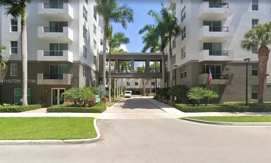 2401 NE 65th St #606, Fort Lauderdale, FL 33308 - Image #2