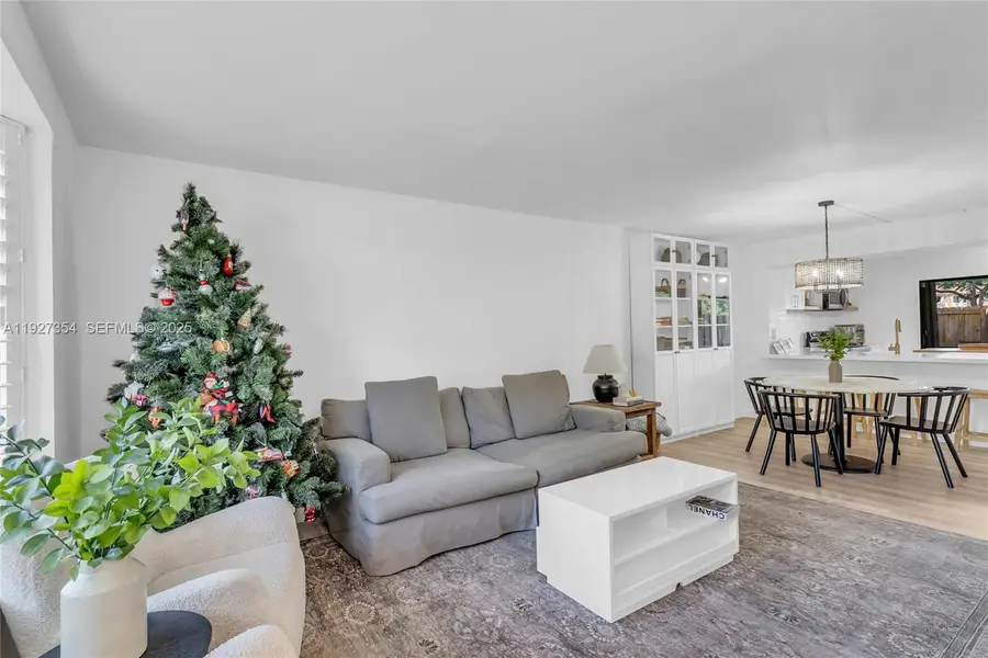 10080 SW 77th Ct, Miami, FL 33156 - Image #2