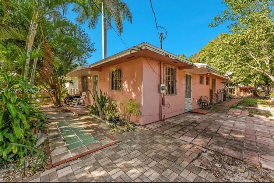 578 SW 2nd St, Florida City, FL 33034 - Image #2