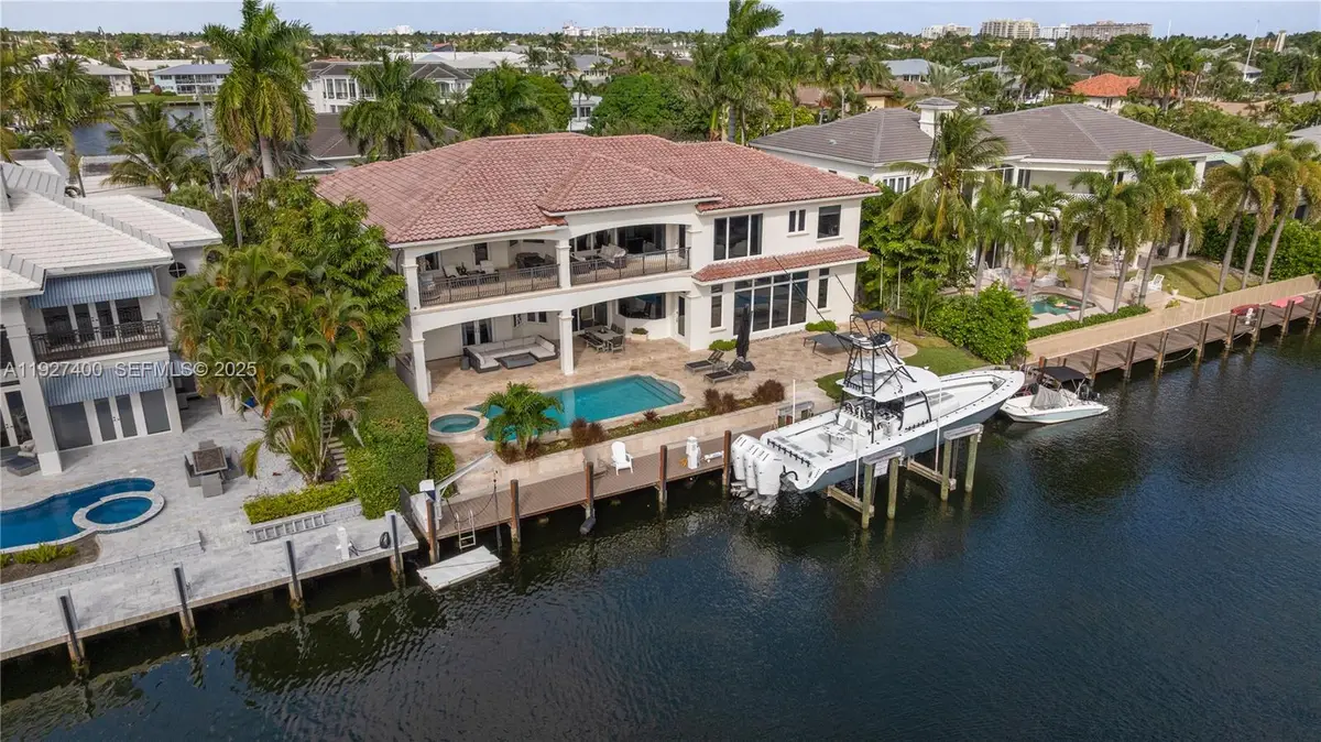 2320 NE 34th Ct, Lighthouse Point, FL 33064 - Image #1