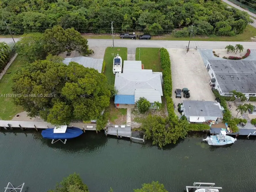 1403 Grouper Dr, Marathon, FL 33050 - Image #3