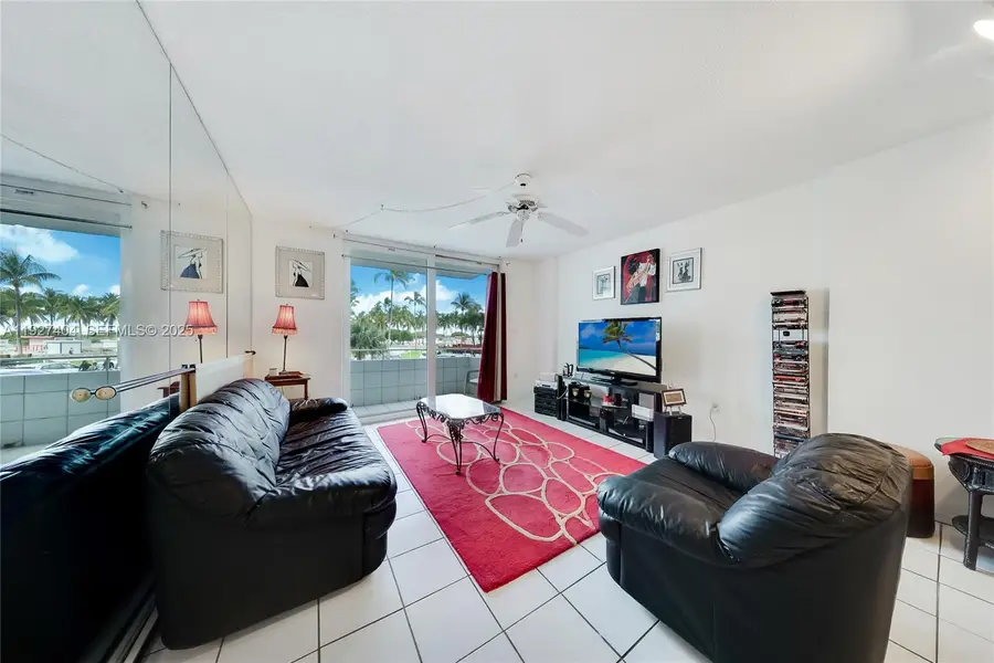 465 Ocean Dr #224, Miami Beach, FL 33139 - Image #3