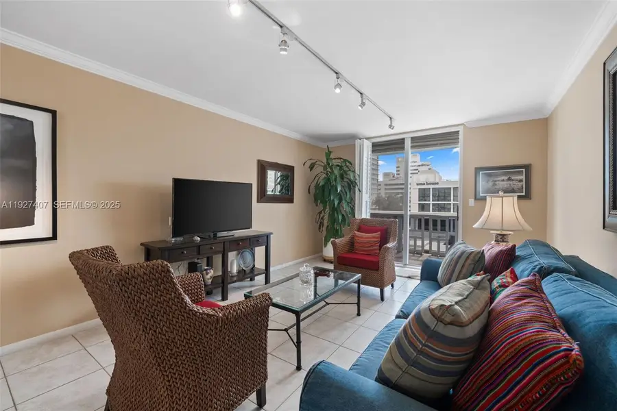 1776 James Ave #5B, Miami Beach, FL 33139 - Image #3