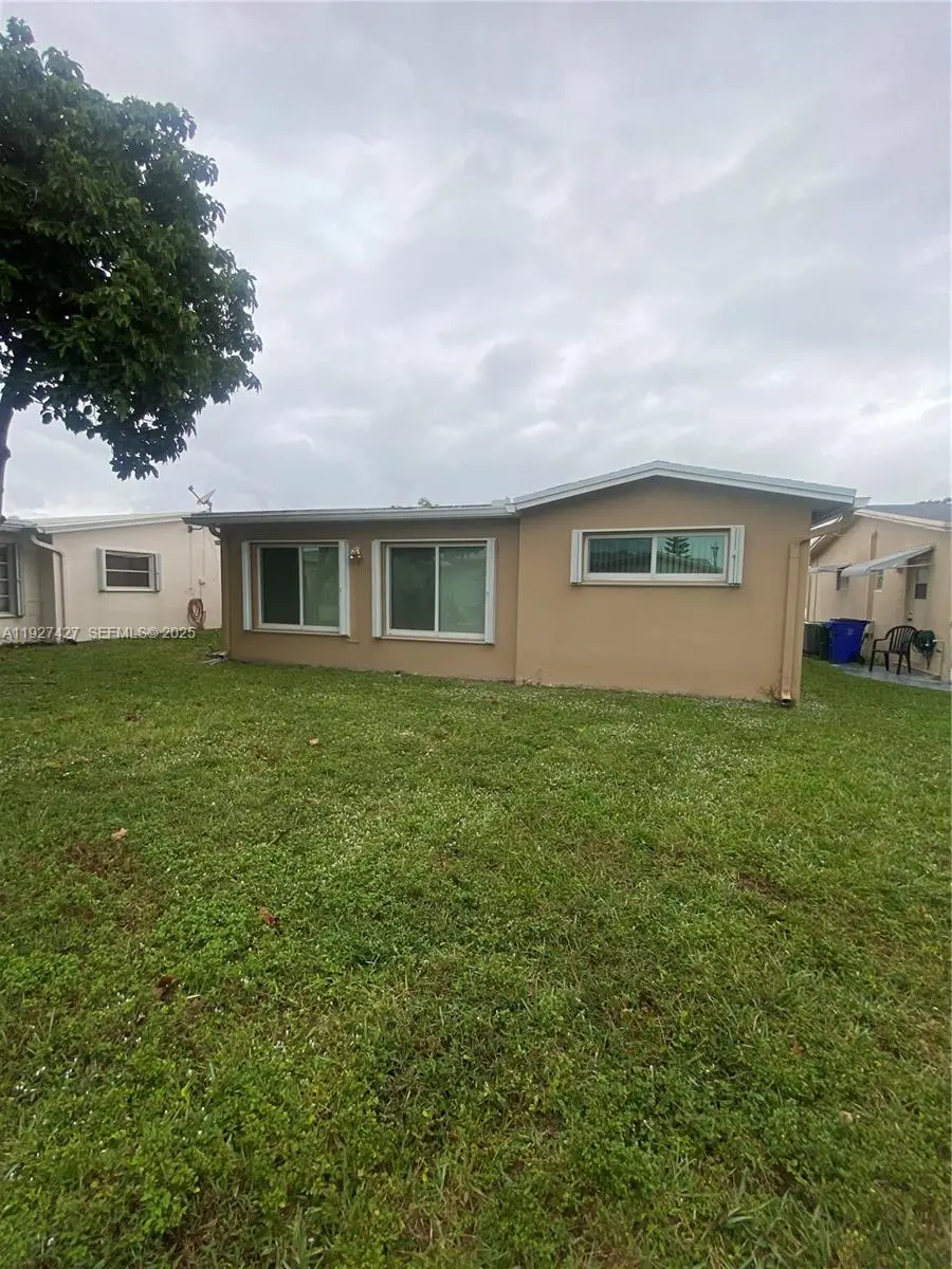 6940 NW 12th St, Margate, FL 33063 - Image #3