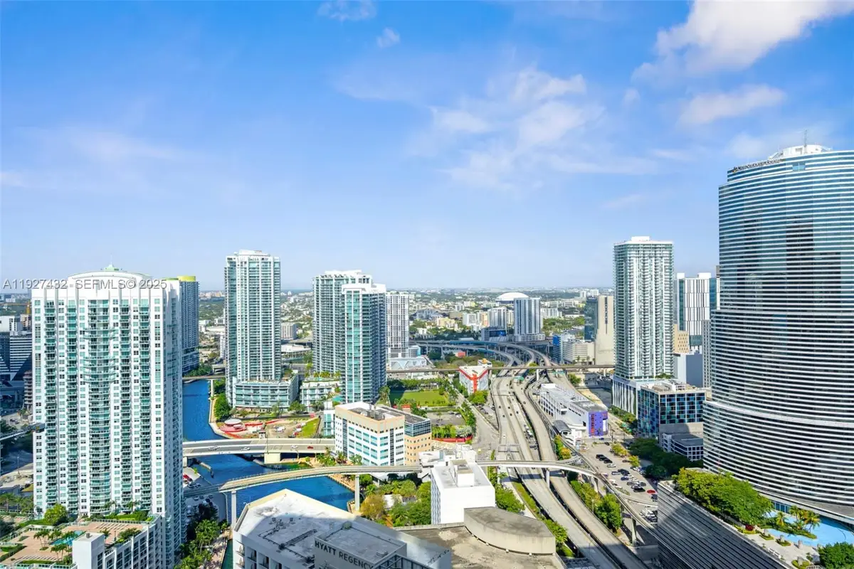 200 Biscayne Boulevard Way #4311, Miami, FL 33131 - Image #1