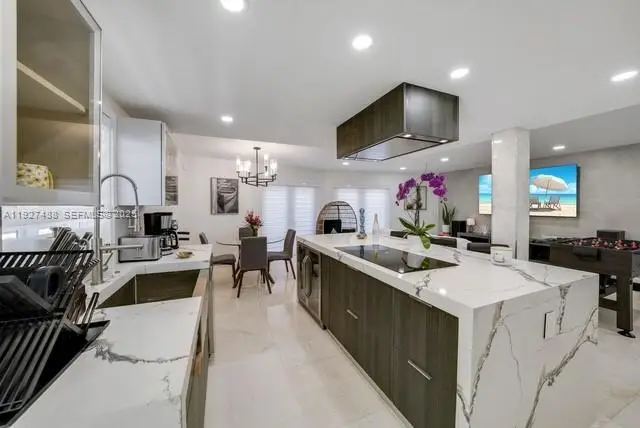 202 Mahogany Dr, Key Largo, FL 33037 - Image #3