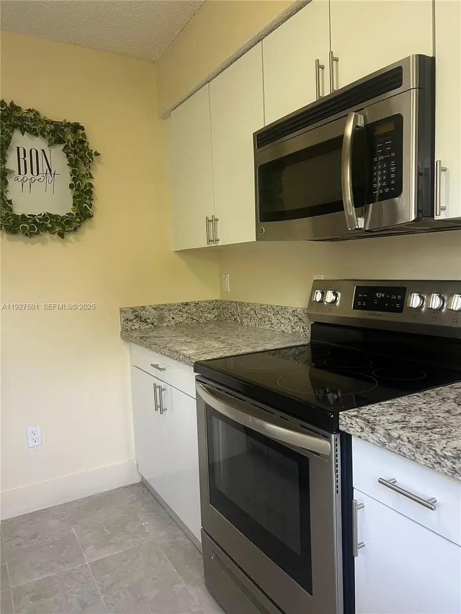 805 N Franklin Ave #805D, Homestead, FL 33034 - Image #3